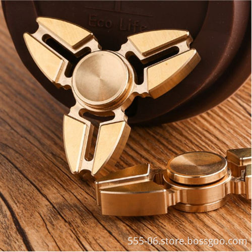 metal factory finger toy fidget spinner with high spped spin 5 minutes